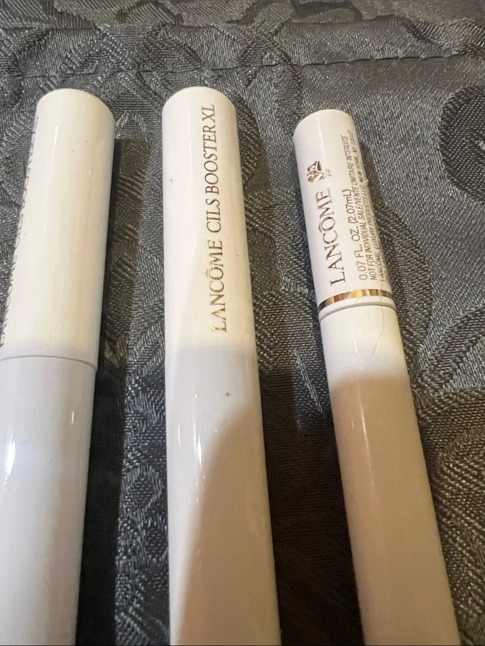 Lancôme Ribbed Velvet Light Pink Makeup Pouch with new mascara samples